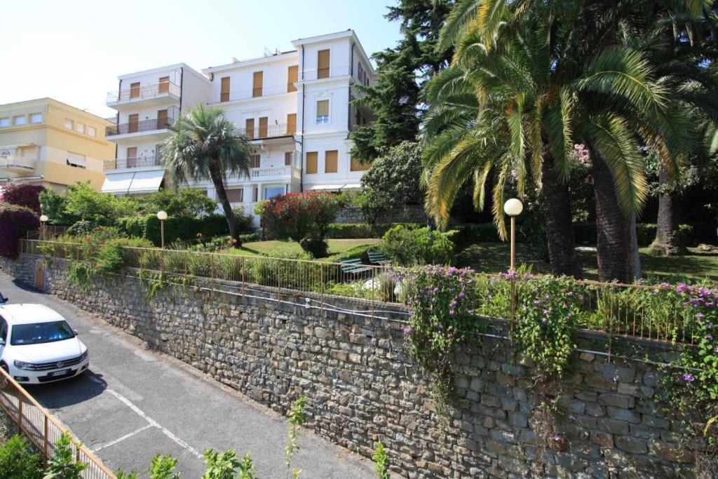 Rentopolis Trilocale Sanremo Casino Exterior photo